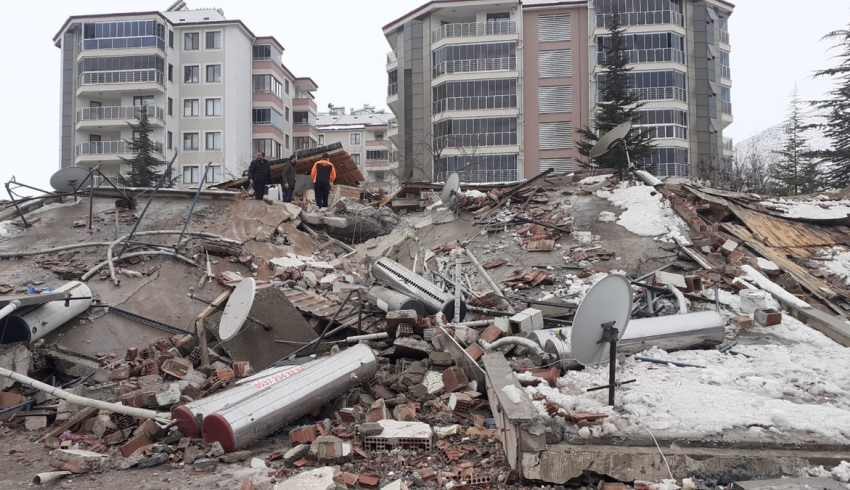 BM raporu: Deprem hasarı 100 Milyar Doları aşacak