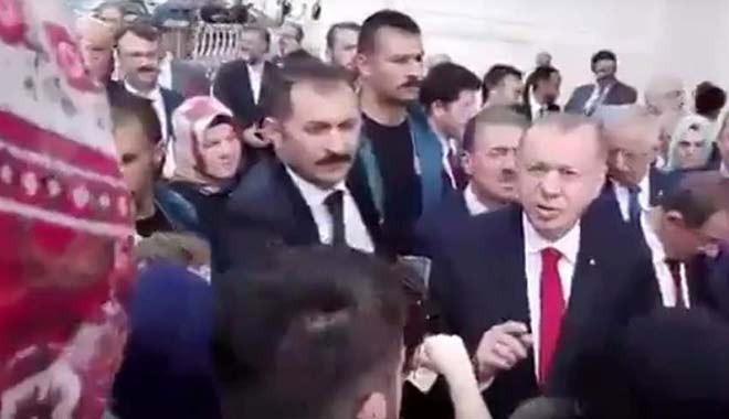 Erdoğan’a EYT sorusu: İş bulamıyoruz efendim iş yok
